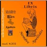 ExLibris Chica sobre libros